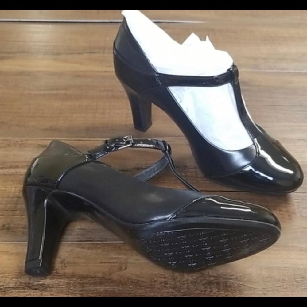 Mary Jane Giani Bernini shoes